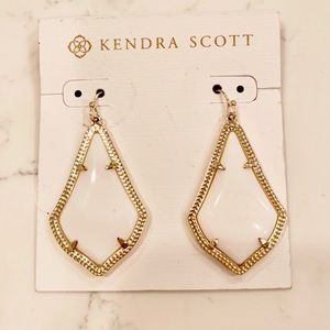 Kendra Scott Alex Gold Drop Earrings In White